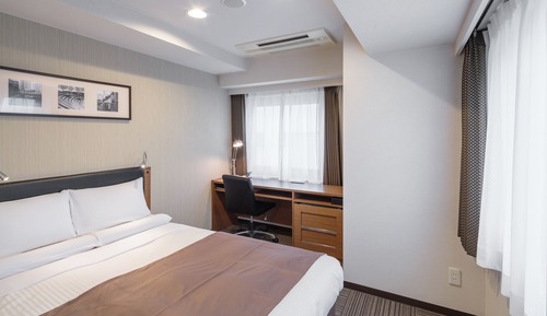 Habitación doble, no fumadores, en esquina (up to 2 adults)