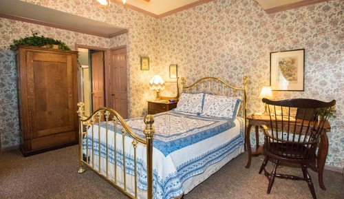 Superior Room - 1st & 2nd Floors - No Elevator