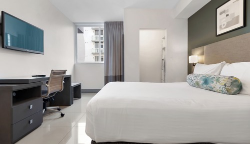 Apartamento, 2 habitaciones, balcón