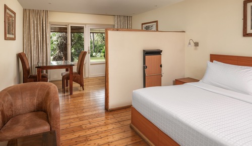 Habitación Premium, 1 cama de matrimonio grande, balcón, vistas al jardín