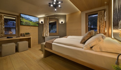 Suite junior, 1 habitación, balcón