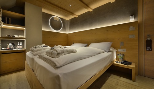 Habitación clásica con 1 cama doble o 2 individuales, 1 habitación, baño privado
