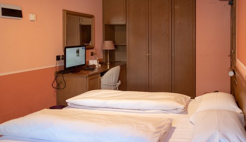 Habitación Confort con 1 cama doble o 2 individuales, 1 habitación, baño privado
