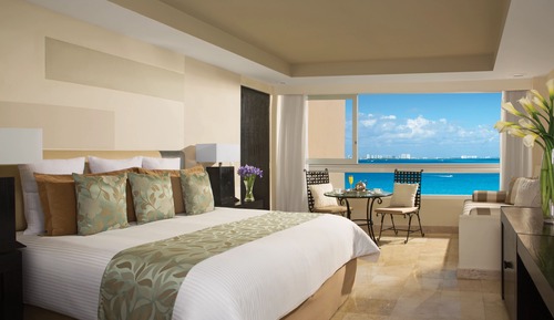 Deluxe Family Connecting Room