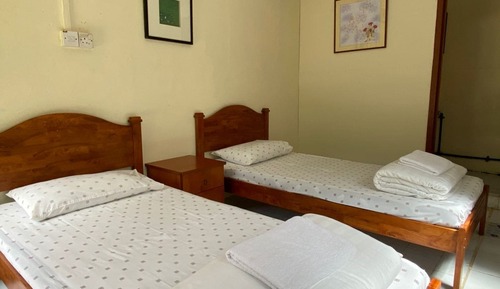 Habitación con 2 camas individuales, 2 camas individuales (Budget)