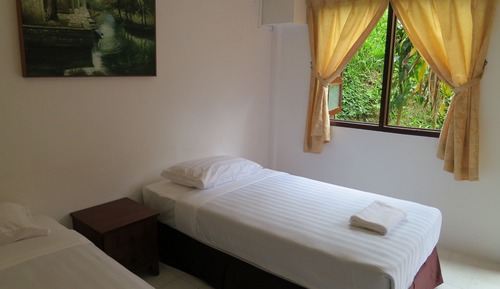 Habitación cuádruple, vistas al jardín