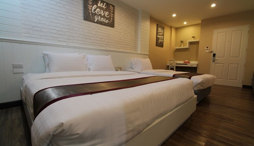 Family Triple Room, 1 Double and 1 Single