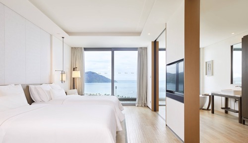 Habitación, 2 camas dobles, balcón, vistas al mar