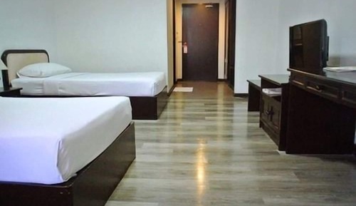 Habitación estándar con 1 cama doble o 2 individuales, 1 cama doble