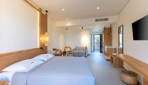 Junior Suite, Private Pool, Sea Front