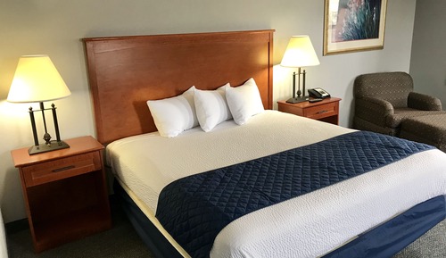 Suite estudio económica, 1 cama de matrimonio grande