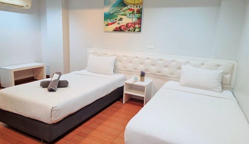 Twin Room Tower 2