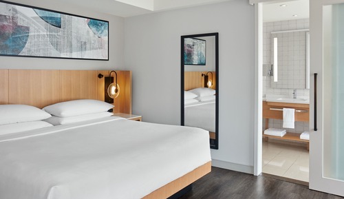Suite junior, 1 cama de matrimonio grande, no fumadores, en una planta alta (View)
