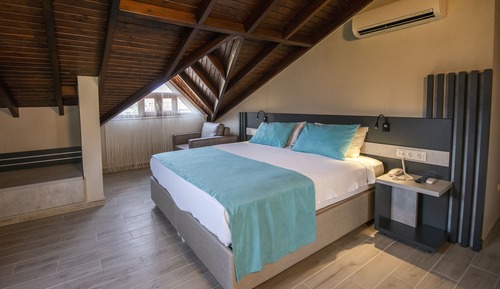 Habitación panorámica, vistas a la montaña