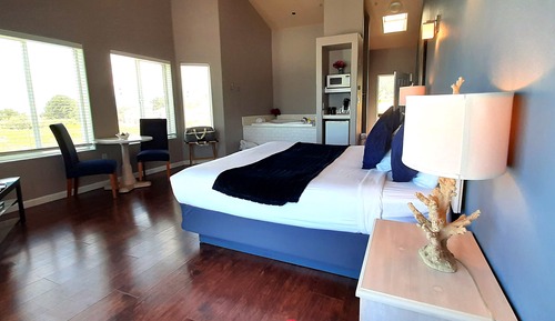 Habitación panorámica, 1 cama de matrimonio grande, bañera de hidromasaje, vistas al mar