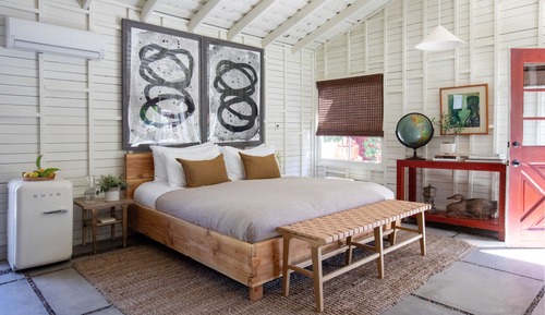 Suite (The Cabin)