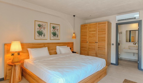 Habitación Grand doble, 1 cama de matrimonio con sofá cama, no fumadores, vistas a la ciudad
