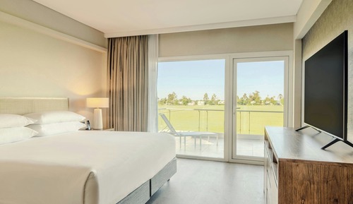 Suite Club, 1 cama de matrimonio grande, no fumadores, balcón