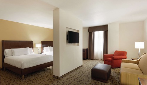 Suite junior (2 Queen Beds & Sofa Bed)