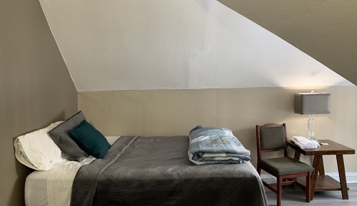 Habitación familiar, 1 cama de matrimonio, no fumadores, vistas al jardín