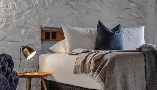 Estudio, 1 cama de matrimonio, vistas al jardín