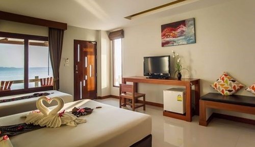Deluxe Sea View Room