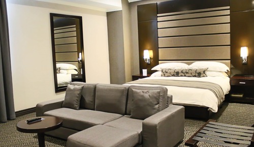 Habitación Club, 1 cama de matrimonio grande (Club Floor)