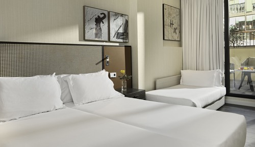 Grand Deluxe Terrace