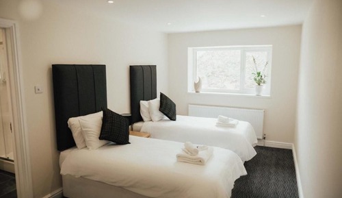 Habitación clásica con 2 camas individuales