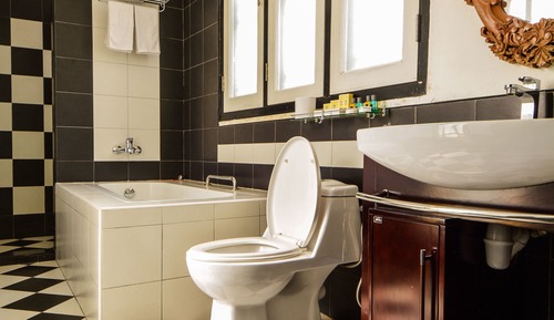 Habitación familiar, 2 camas de matrimonio, no fumadores, bañera