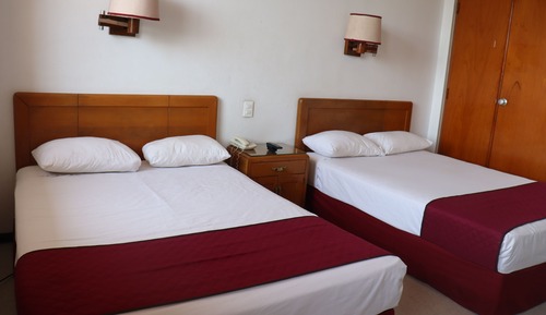 Habitación económica con 2 camas individuales