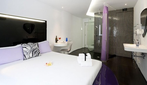 Habitación de diseño doble