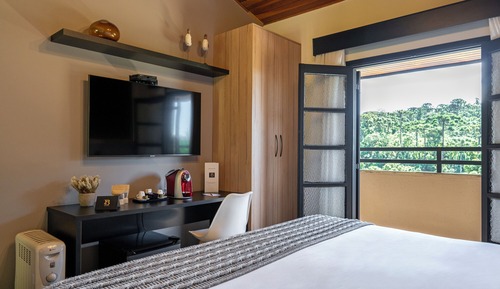 Deluxe Double Room, 1 Bedroom, Mountain View