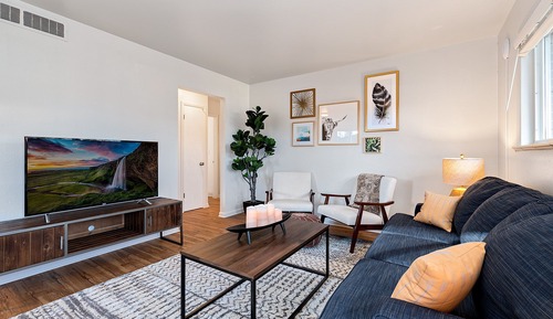 Apartamento, varias camas, cocina, vistas al jardín (1020 Garfield St. (Suite 5))
