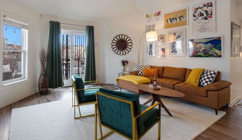 Casa, varias camas, patio, vistas al jardín (242 Pine Street)