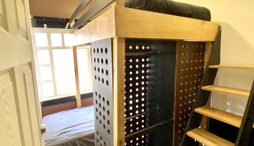Dormitorio compartido, solo para mujeres