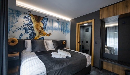 Habitación de diseño con 1 cama doble o 2 individuales