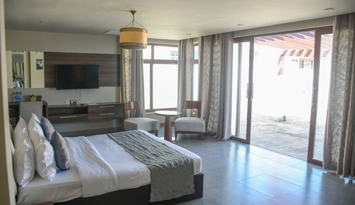 Ático ejecutivo, 1 cama de matrimonio grande, vistas a la playa