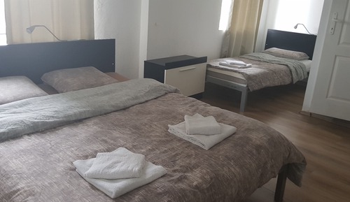 Habitación triple económica