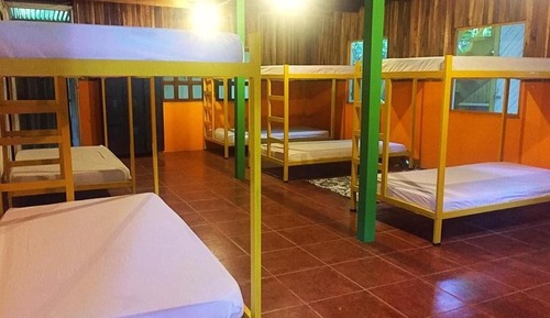 Dormitorio compartido básico