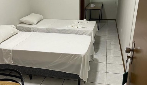 Habitación económica con 2 camas individuales