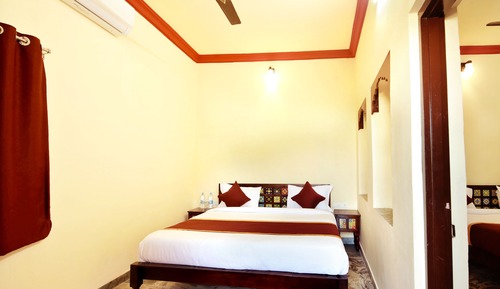 Royal Room