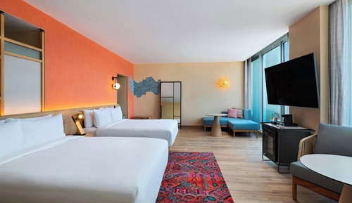 Suite, 2 camas de matrimonio, no fumadores, balcón