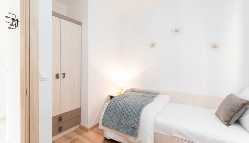 Apartamento (Two-Bedroom Apartment with Terrace an)