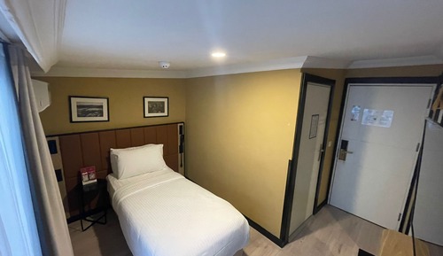 Habitación individual junior
