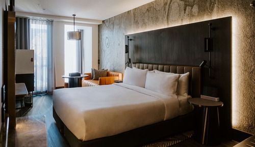 Habitación Deluxe, 1 cama de matrimonio grande, balcón