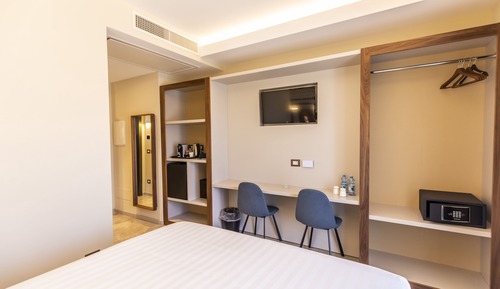 Habitación estándar doble, balcón