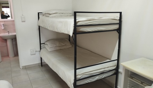 Habitación estándar con 2 camas individuales