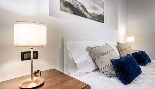 Apartamento, 2 habitaciones, patio, vistas al jardín