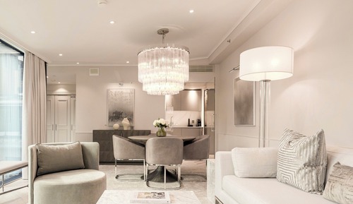 Suite (Penthouse)